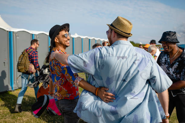 Best Luxury portable toilet rental  in Hartford, MI
